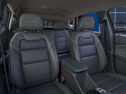 New 2026 Chevrolet Trax ACTIV w/ Driver Confidence Package FWD image 16