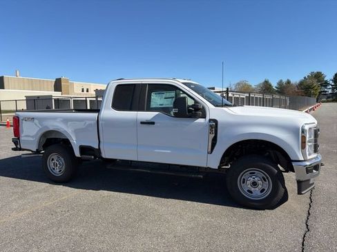 New 2026 Ford F350 XL w/ XL Chrome Package AWD/4WD image 2