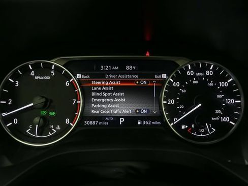 Used 2023 Nissan Rogue SV w/ SV Premium B Package AWD/4WD image 30