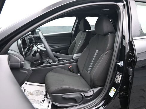 New 2026 Hyundai Elantra SEL Sport Premium FWD image 20