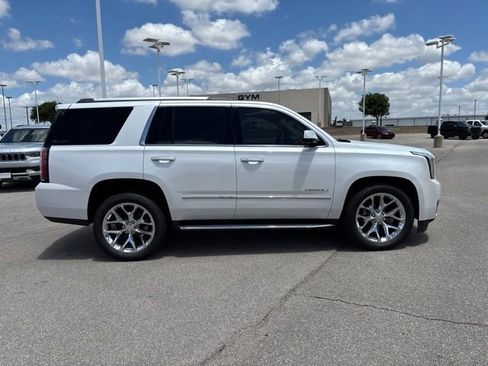 Used 2019 GMC Yukon Denali w/ Open Road Package AWD/4WD image 4