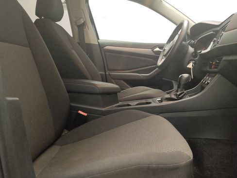 Used 2019 Volkswagen Jetta SE FWD image 21