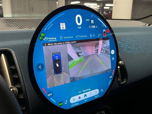 Used 2025 MINI Cooper Countryman S w/ Comfort Package Max image 24