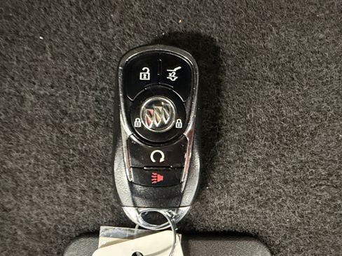 Used 2024 Buick Enclave Premium AWD/4WD image 31