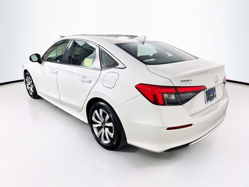 Used 2024 Honda Civic LX image 5
