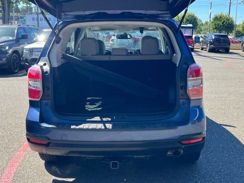 Used 2014 Subaru Forester 2.5i Limited AWD/4WD image 10