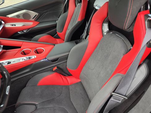 New 2026 Chevrolet Corvette Z06 w/ Z07 Performance Package RWD image 13