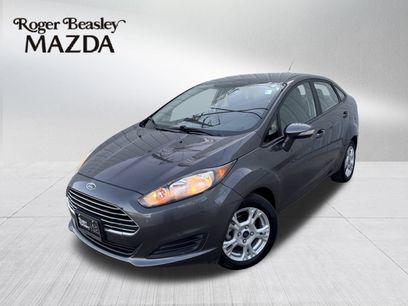 Used 2015 Ford Fiesta SE