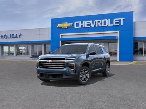New 2026 Chevrolet Traverse LT w/ LPO, Floor Liner Package image 11