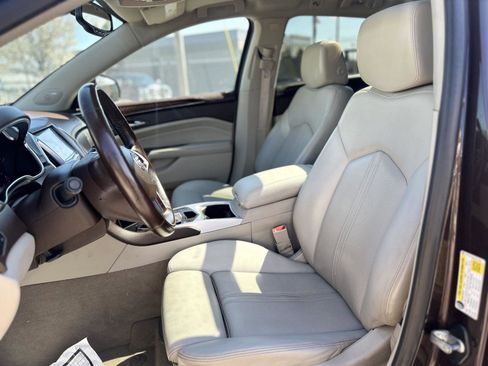 Used 2015 Cadillac SRX Luxury AWD/4WD image 11