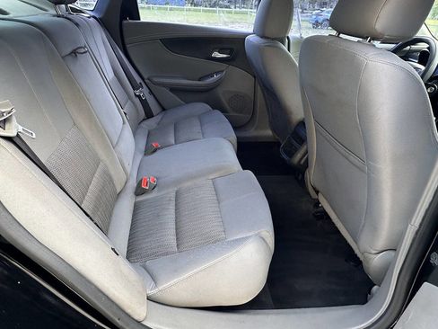 Used 2016 Chevrolet Impala LS w/ Power Convenience Package image 11