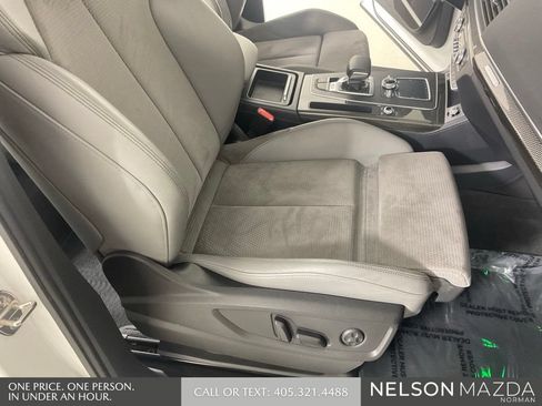 Used 2018 Audi SQ5 Prestige w/ Prestige Package AWD/4WD image 30