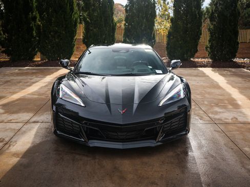 Used 2024 Chevrolet Corvette Z06 image 3