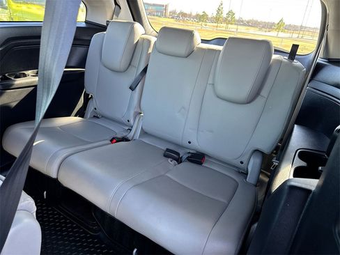 Used 2019 Honda Odyssey EX-L image 24