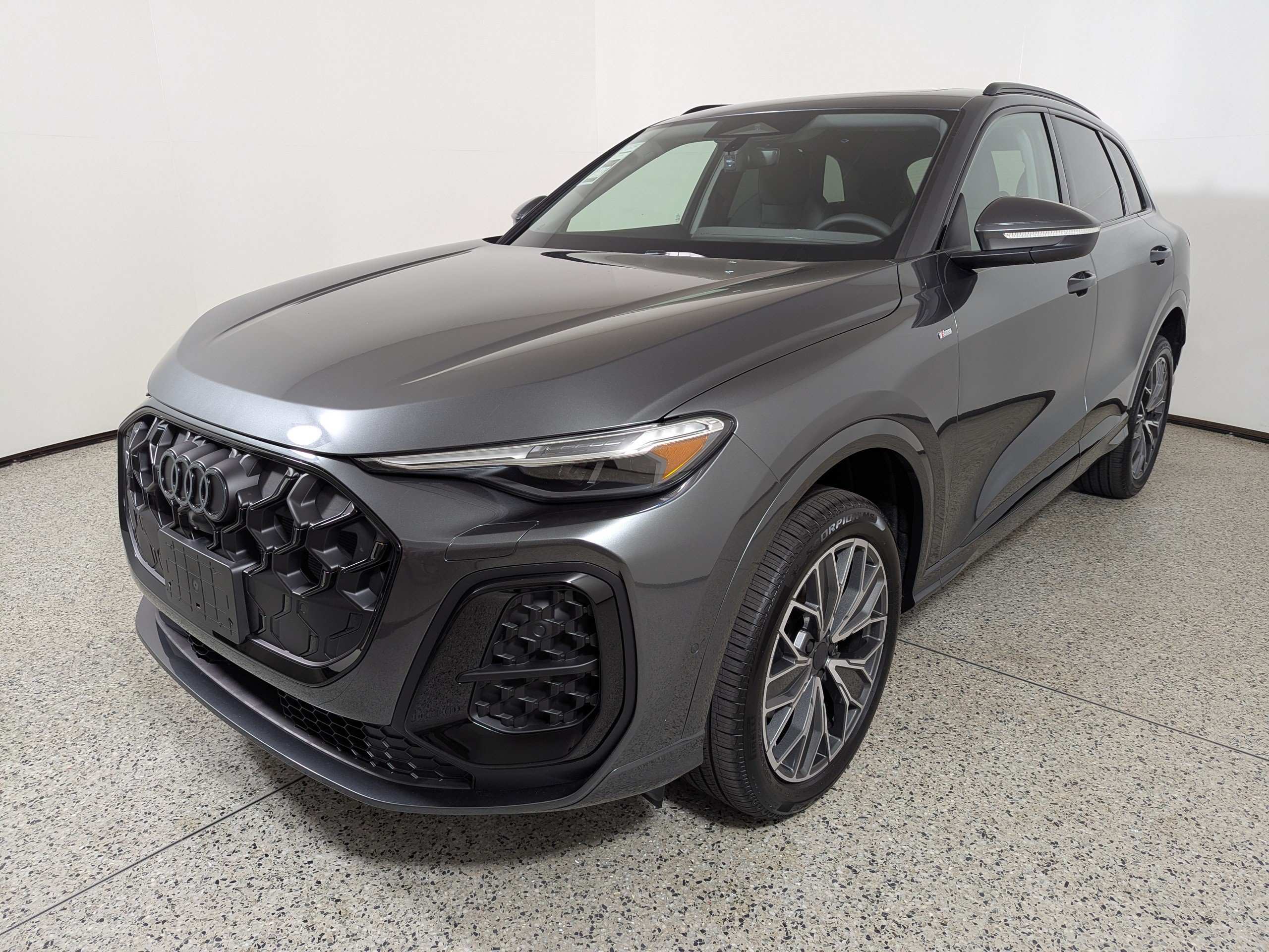 New 2026 Audi Q5 Premium Plus AWD/4WD image 3