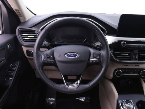 Used 2020 Ford Escape SEL FWD image 13