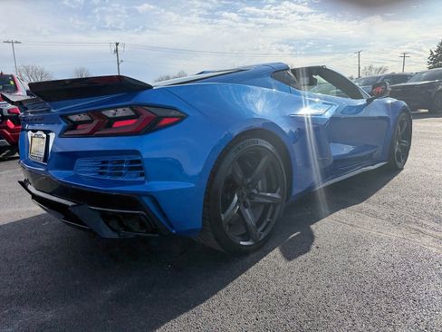Used 2025 Chevrolet Corvette E-Ray w/ ZER Performance Package image 10