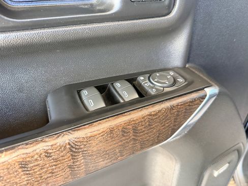 Used 2022 GMC Sierra 2500 Denali AWD/4WD image 5