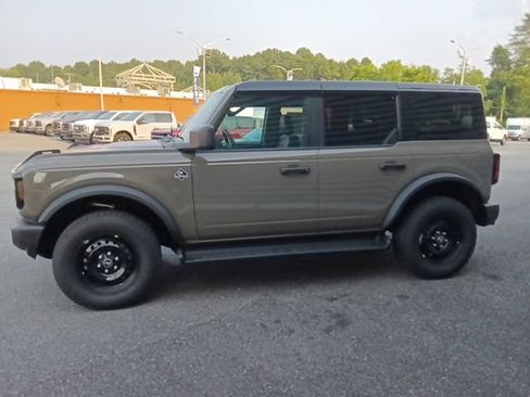 New 2026 Ford Bronco Outer Banks AWD/4WD image 6