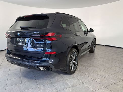 New 2026 BMW X5 xDrive40i w/ M Sport Package AWD/4WD image 9