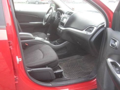 Used 2014 Dodge Journey SXT AWD/4WD image 19