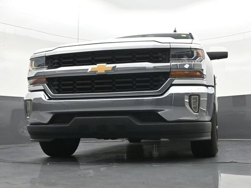 Used 2017 Chevrolet Silverado 1500 LT w/ All Star Edition RWD image 31