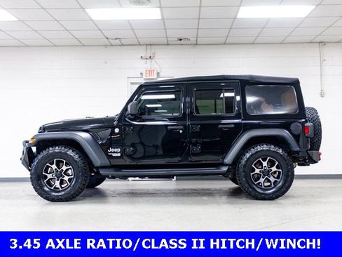Used 2019 Jeep Wrangler Unlimited Sport S image 3