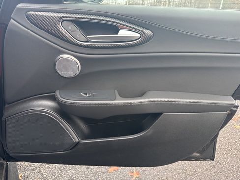 New 2024 Alfa Romeo Giulia Quadrifoglio image 21