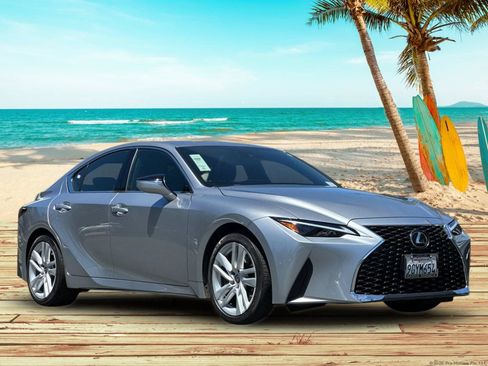 Used 2023 Lexus IS 300 w/ Comfort Package RWD image 8