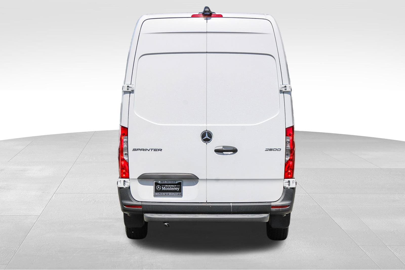 New 2024 Mercedes-Benz Sprinter 2500 image 7
