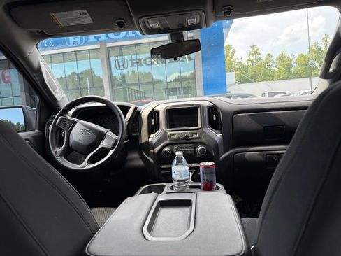 Used 2021 Chevrolet Silverado 1500 Custom Trail Boss w/ LPO, Dark Essentials Package AWD/4WD image 23