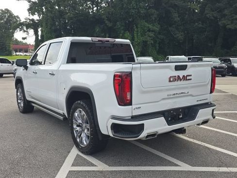 Used 2022 GMC Sierra 1500 Denali w/ Denali Reserve Package AWD/4WD image 3