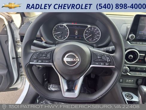 Used 2024 Nissan Sentra SV image 18