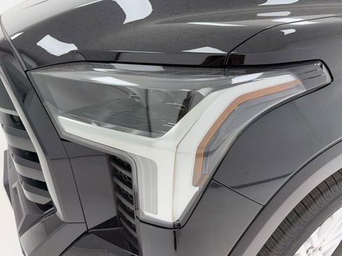 New 2026 Toyota Tundra SR5 w/ SR5 Convenience Package image 6