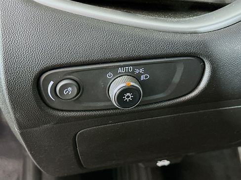 Used 2023 Chevrolet Malibu LT w/ Driver Confidence Package FWD image 17