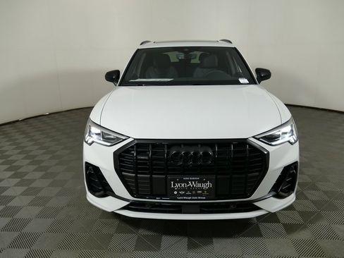 New 2025 Audi Q3 2.0T Premium Plus image 8