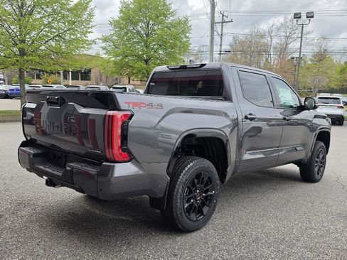 New 2025 Toyota Tundra Platinum AWD/4WD image 3