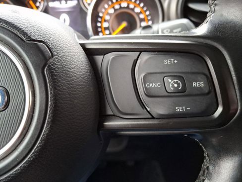 Used 2022 Jeep Wrangler Unlimited Sport image 21