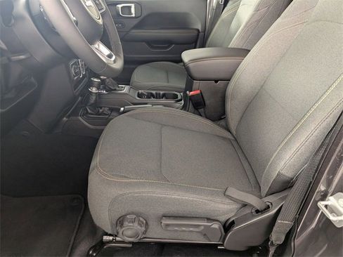 Certified 2025 Jeep Wrangler Unlimited Sahara w/ Safety Group image 12