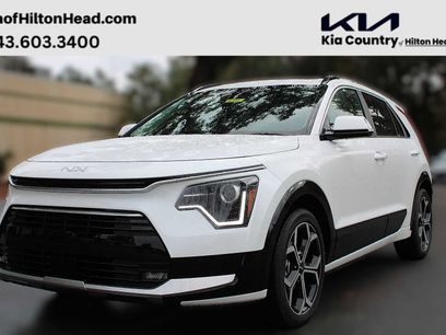 New 2025 Kia Niro EX