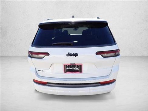New 2026 Jeep Grand Cherokee L Limited AWD/4WD image 3
