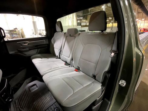 Used 2021 RAM 1500 Big Horn image 42