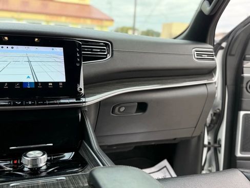 Used 2022 Jeep Wagoneer Series II image 42