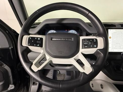 Used 2025 Land Rover Defender 130 S AWD/4WD image 30