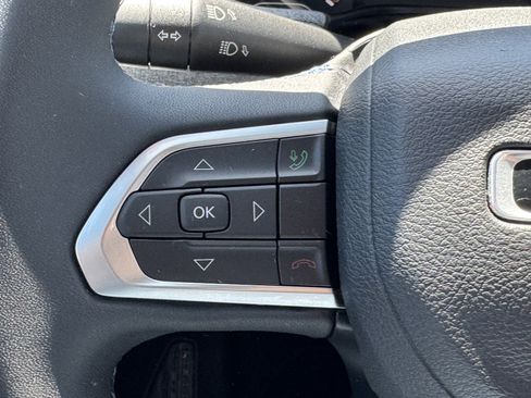 Used 2022 Jeep Compass Latitude AWD/4WD image 18