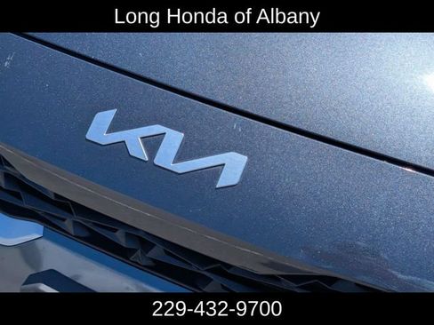 Used 2024 Kia Forte LXS FWD image 3