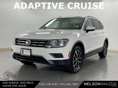 Used 2021 Volkswagen Tiguan SE w/ Panoramic Sunroof Package