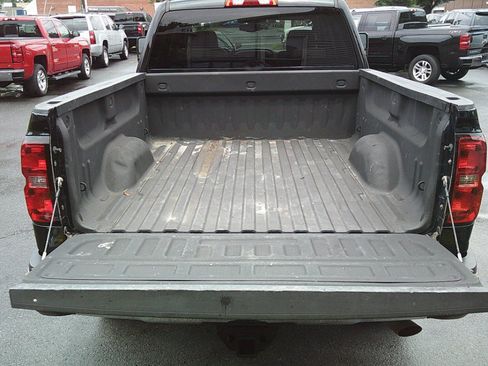 Used 2016 Chevrolet Silverado 2500 W/T w/ WT Convenience Package AWD/4WD image 6