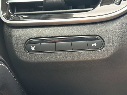 Used 2026 INFINITI QX60 Luxe w/ Cargo Package FWD image 37