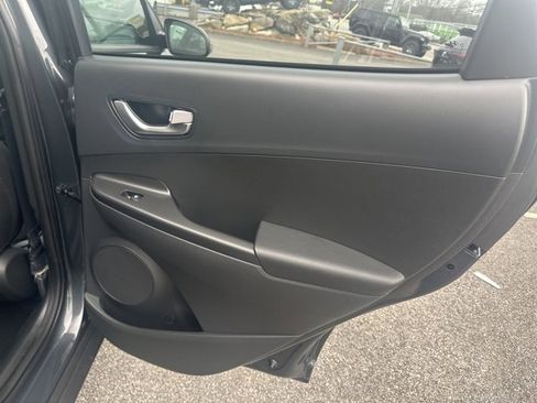 Used 2023 Hyundai Kona SEL w/ Convenience Package image 21